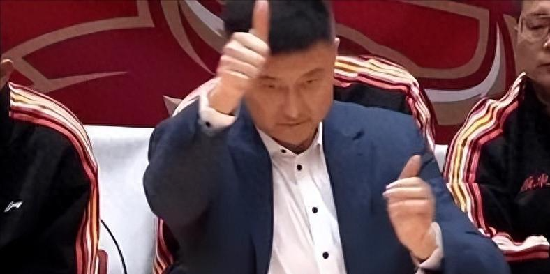 bti体育登录入口-压力拉满！杜锋弃用新星，竟是为了保住广东队颜面？